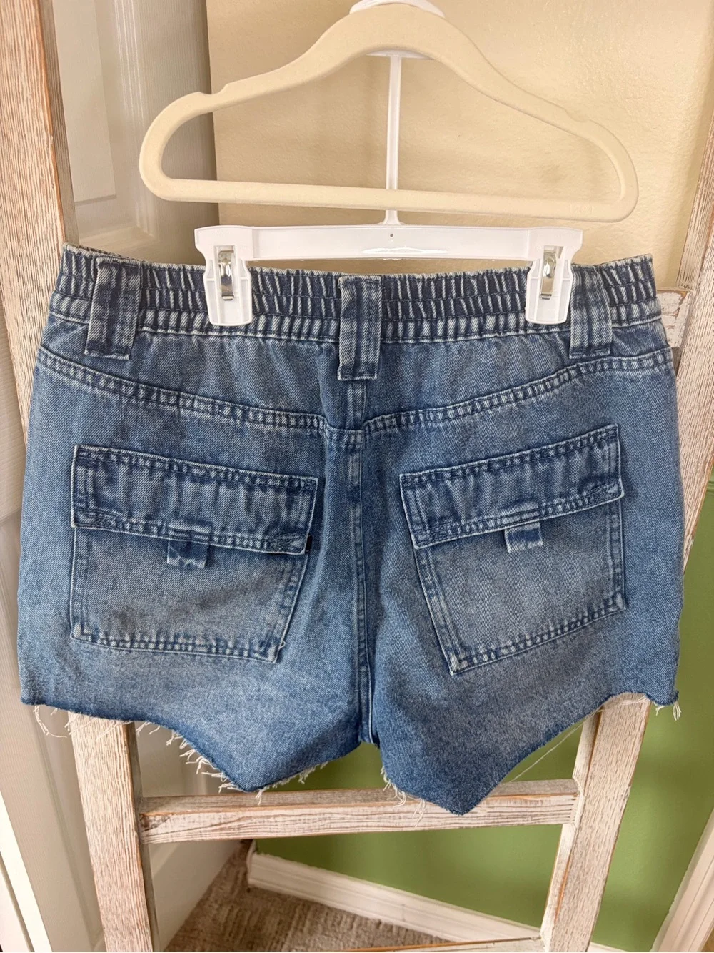 💙 Simple Society Denim Utility Cargo Shorts Size 11/30 Raw Hem